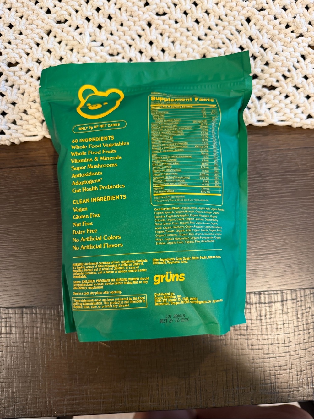 Grüns Superfoods Greens Gummies - Picture 2 of 4